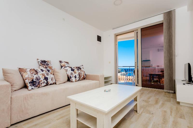 Jovan Apartment *